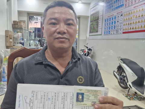 Tình đã nhận bằng