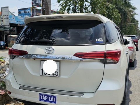 B1 xe tập lái